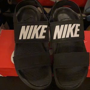 Brand new Nike women slides